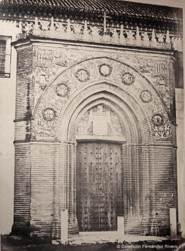 Sevilla, puerta de la iglesia del Convento de Santa Paula. Reynoso.