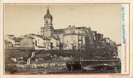 (Hondarribia (antigua Fuenterrabía), la ciudad antigua y la Iglesia de Santa María de la Asunción desde el río Bidasoa. Ladislas Konarzewski.