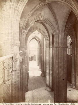 Sevilla, interior de la Catedral, Nave de la Antigua. E. Beauchy.