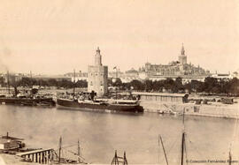 Sevilla, río Guadalquivir, Torre del Oro y Catedral. Fotógrafo desconocido.