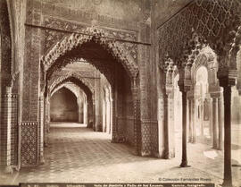 Granada, Alhambra, Sala de la Justicia y Patio de los Leones. Garzón fotógrafo.