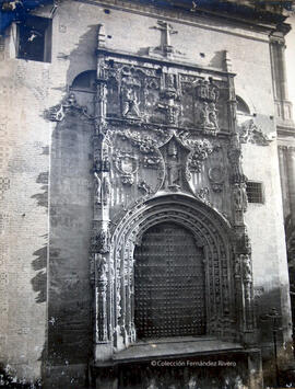 Málaga. Puerta de la iglesia del Sagrario. Fotógrafo desconocido.
