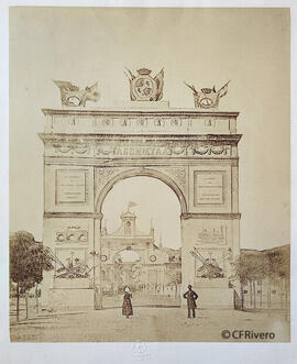 Valladolid, arcos de triunfo efímeros para recibir a la familia real de Isabel II con motivo de su visita a la ciudad. Charles Clifford