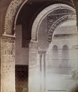 Granada, Alhambra, entrada de la Sala de las Dos Hermanas. Luis Léon Masson.