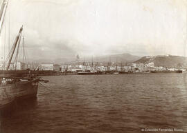 Málaga, vista de la ciudad desde el Puerto. Fotógrafo desconocido.