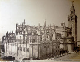 Sevilla, Catedral y torre de la Giralda por la parte de levante. Jean Laurent