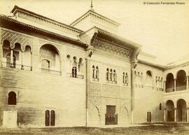 Sevilla, Alcázar, Portada del Palacio del Rey Don Pedro. J. Laurent.