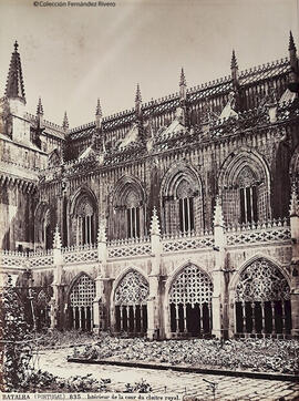 Batalha (Portugal), monasterio de Santa María de la Victoria de la Batalla, patio del Claustro Real. J. Laurent.