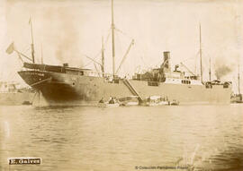 Málaga, barco de vapor en el puerto con el nombre en la proa de "... San Sebastian". E. Gálvez.