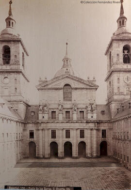 El Escorial (Madrid), monasterio, patio de los Reyes. C. Huerta.