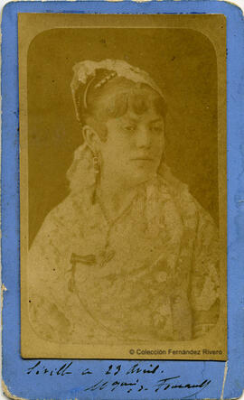 Sevilla, retrato de una dama con mantilla y dedicatoria manuscrita. L. Masson.