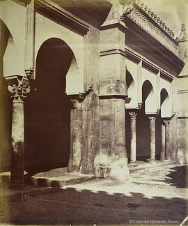 Córdoba, Mezquita, patio de los Naranjos, galería. Masson.