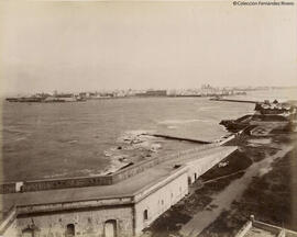 Cádiz, la Caleta desde el faro de San Sebastián. Léon et Lévy.