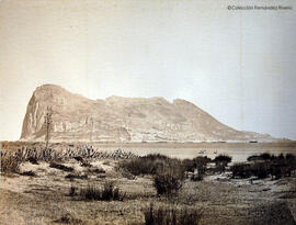 Gibraltar, el Peñón desde la zona de Campamento. Fotógrafo desconocido.