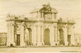 Madrid, Puerta de Alcalá. J. Laurent.