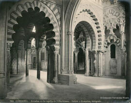 Córdoba, Mezquita, arcada en la Capilla de Villaviciosa. Señán y González.