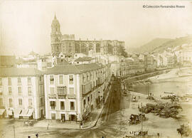Málaga, Vista de la Catedral, Cortina del Muelle y Puerto. Autor desconocido.