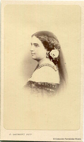 Madrid, retrato de la baronesa de Ortega (también escrito Hortega). J. Laurent.