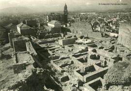 Málaga, Alcazaba, excavación arqueológica del llamado barrio de viviendas. Fotógrafo desconocido