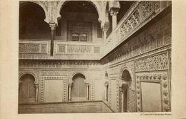 Sevilla, Alcázar, Patio de las Muñecas, piso superior. Fotógrafo desconocido.