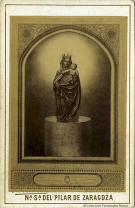 Zaragoza, reproducción de la imagen de la Virgen del Pilar. E. Beltrán.