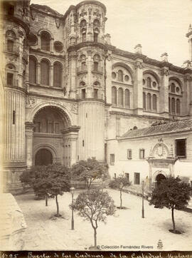 Málaga, catedral, puerta de las Cadenas. E. Beauchy.