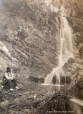 Málaga, una pequeña cascada en los Montes de Málaga, M. Osuna
