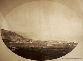 Santa Cruz de Tenerife, la ciudad y la bahía desde el noroeste. Fotógrafo desconocido.