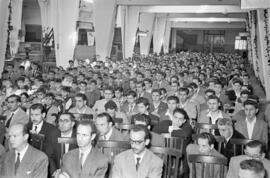 Confirmación de los alumnos. Escuela de Formación Profesional Francisco Franco. Marzo, 1954. Málaga, España.