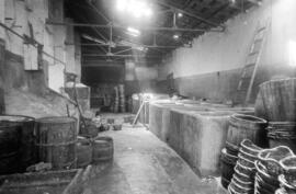 Fábrica de conservas Santa Rosa, de Diego Martín Caballero, barrio de El Perchel. Mayo de 1955. Málaga, España.