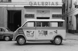 Galerías Pérez Cea. Muebles metálicos. 1960, diciembre. Málaga. España.
