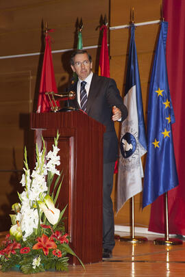 Homenaje a D. Alejandro Rodríguez Carrión, Decano de la Facultad de Derecho de la Universidad de ...