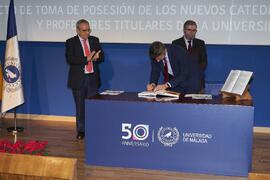 Toma de posesión de Salvador Jesús Pérez Moreno como catedrático del Área de Economía Aplicada de la Universidad de Málaga. Paraninfo. Diciembre de 2022