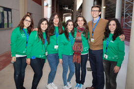 Alejandro Guerra y voluntarias en el 6º Congreso Internacional de Actividad Física Deportiva para...