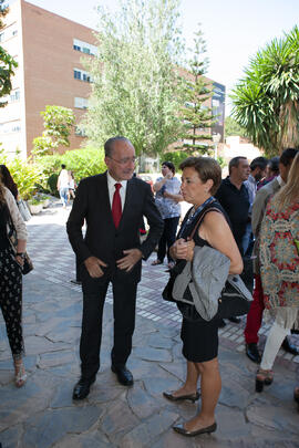 Llegada de autoridades y asistentes. Entrega de premios en el Paraninfo de la Universidad de Mála...