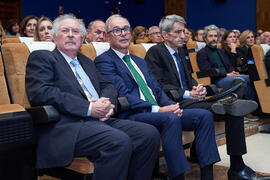 Felipe Romera, Isidro Rubiales y José Manuel Domínguez. Entrega de las distinciones "Oikonomos" de la Facultad de Ciencias Económicas y Empresariales de la Universidad de Málaga. Paraninfo. Diciembre de 2024