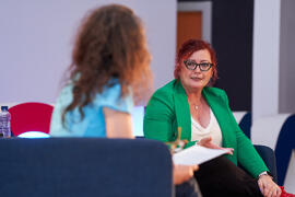 "Dialogando" con Clara Grima. Escuela de Ingenierías Industriales de la Universidad de Málaga. Mayo de 2024