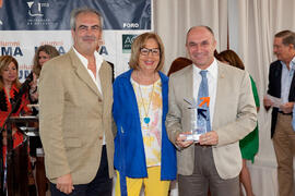 Carlos de las Heras, Adelaida de la Calle y Eugenio José Luque en el homenaje de la Asociación de...