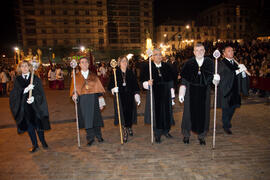 Adelaida de la Calle, José Manuel Roldán y Antonio Ramírez de Arellano junto a otros representant...