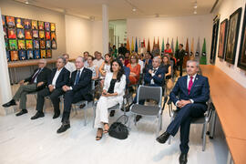 Asistentes a la presentación del Centro Internacional de Autoridades y Líderes en la Universidad ...