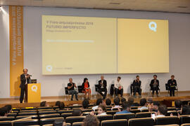 Mesa redonda. V Foro Arquia/Próxima 2016: Futuro Imperfecto. Paraninfo. Octubre de 2016