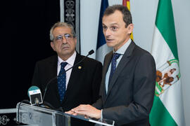 José Ángel Narváez y Pedro Duque en rueda de prensa. Edificio del Rectorado. Junio de 2018