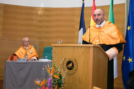 Eugenio José Luque Domínguez en la investidura como Doctor "Honoris Causa" de José Emil...