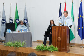 Antonio Soler en su investidura como Doctor "Honoris Causa" por la Facultad de Filosofí...