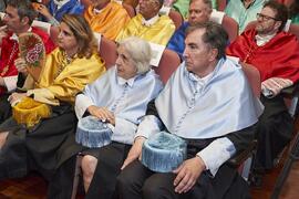 Antonio García Berrio y Pilar Palomo Vázquez en su investidura como "Doctores Honoris Causa" por la Facultad de Filosofía y Letras de la Universidad de Málaga. Edificio del Rectorado. Junio de 2024