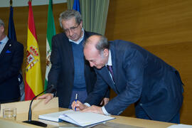 Toma de Posesión de Pascual Olivera Pastor como nuevo catedrático del Departamento de Química Inorgánica, Cristalografía y Mineralogía de la Universidad de Málaga. Edificio del Rectorado. Febrero de 2018