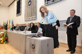 María Chantal Pérez Hernández toma posesión como nueva vicerrectora de Estudios de Grado de la Universidad de Málaga. Paraninfo.  Enero de 2016