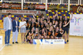 Universidad Radboud de Nijmegen tercer clasificada en la categoría femenina. Ceremonia de clausur...