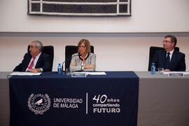 Homenaje a los jubilados y al personal que cumple 25 años de servicio en la Universidad de Málaga...