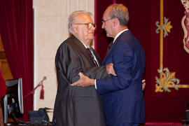 Entrega de la Medalla de la Ciudad a Eugenio Chicano. Ayuntamiento de Málaga. Octubre de 2014